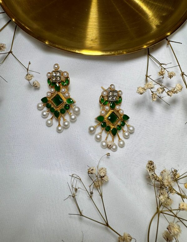 Naizhu Rhinestone Earrings - Image 3