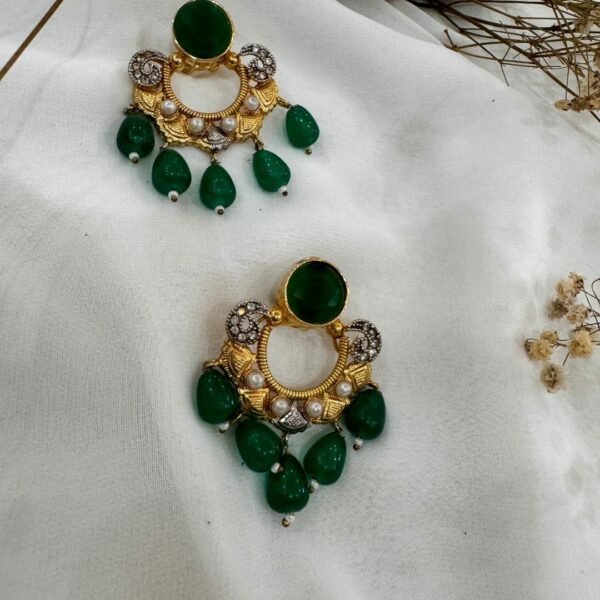 Naizhu Rhinestone Earrings - Image 5