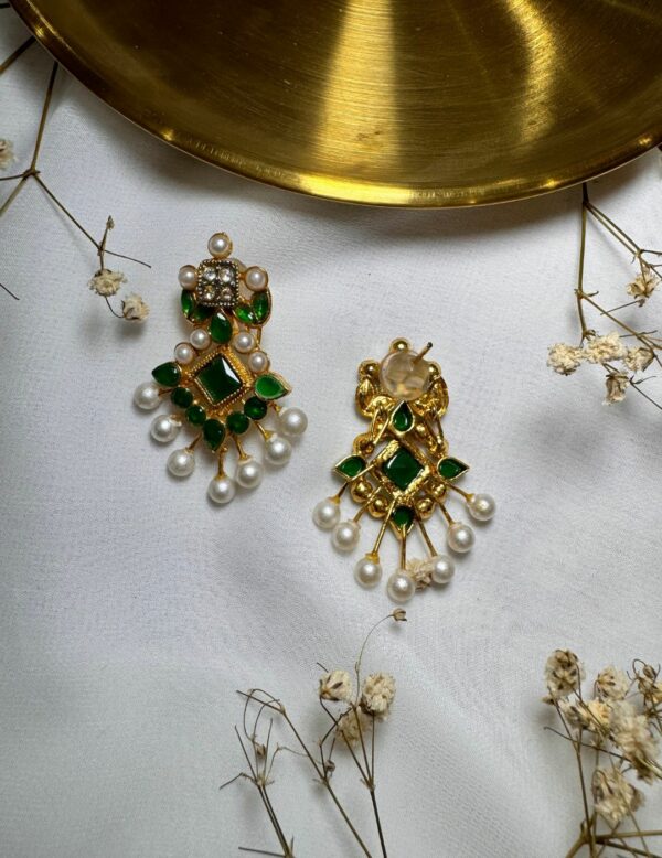 Naizhu Rhinestone Earrings - Image 4