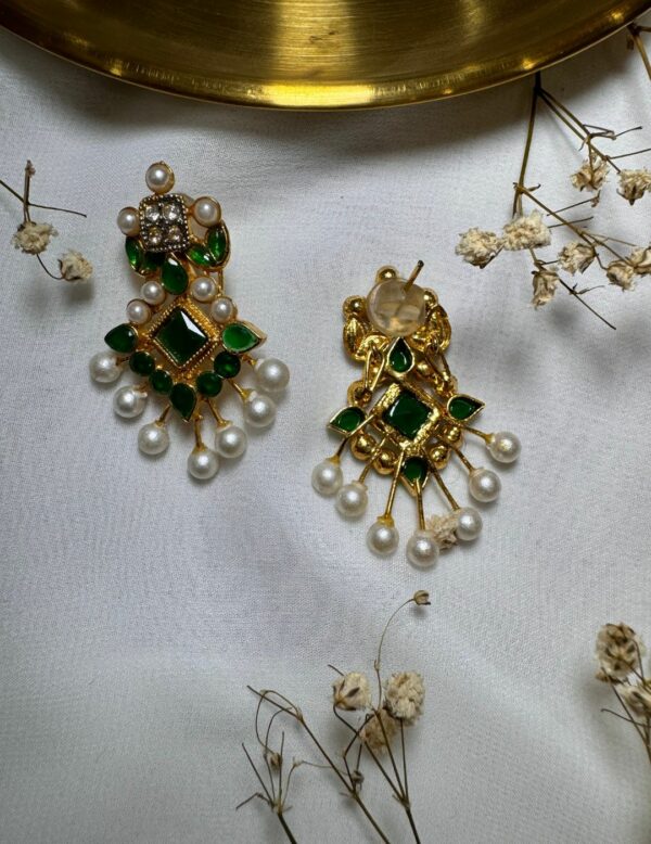 Naizhu Rhinestone Earrings - Image 5