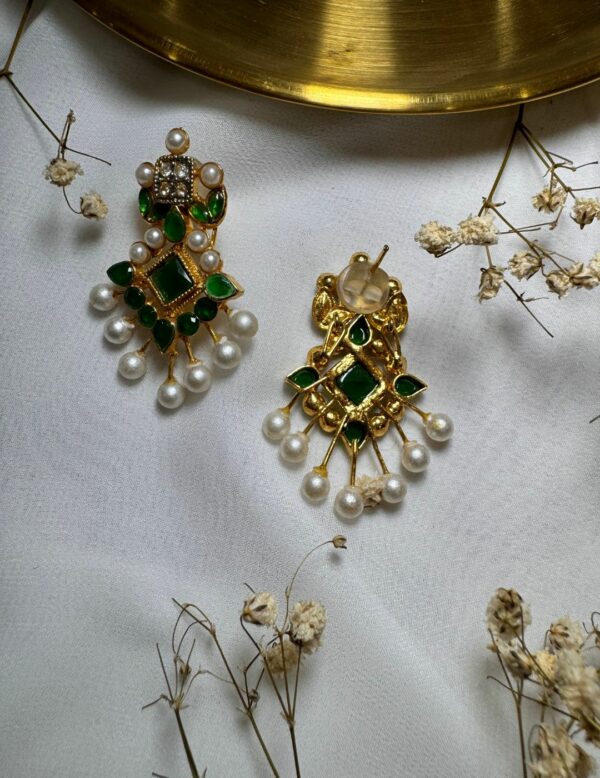 Naizhu Rhinestone Earrings - Image 6