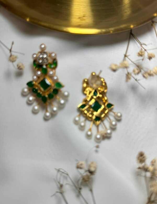 Naizhu Rhinestone Earrings
