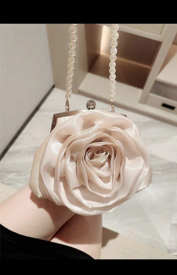 Exquisite Flower Clutch Bag - Image 2