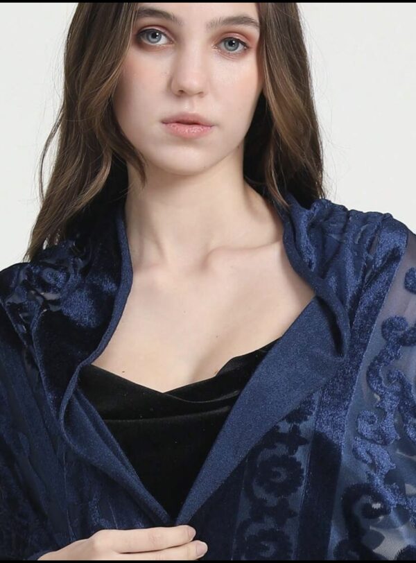 Velvet Lace floral Scarf - Image 4