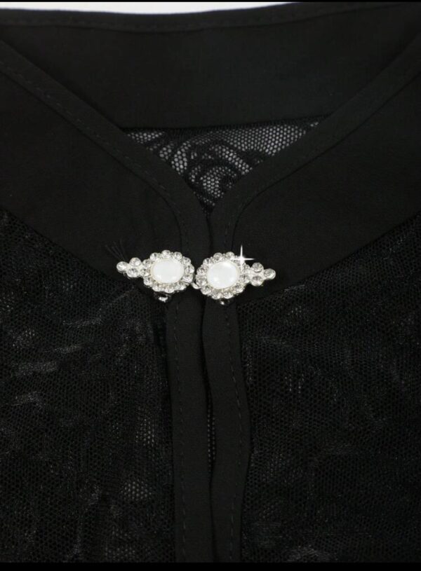 Paisley Pattern Cape Shawl - Image 3