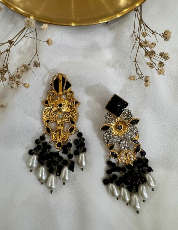 Naizhu Rhinestone Earrings image 2