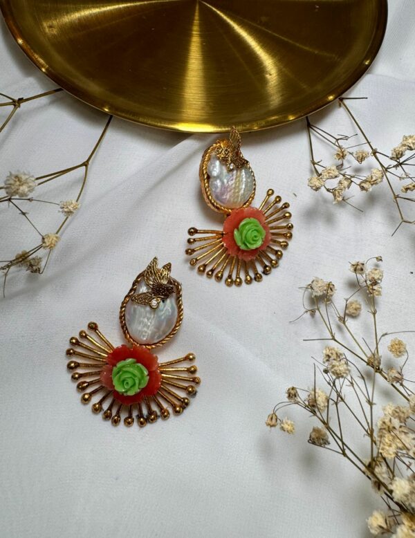 Naizhu Rhinestone Earrings - Image 3